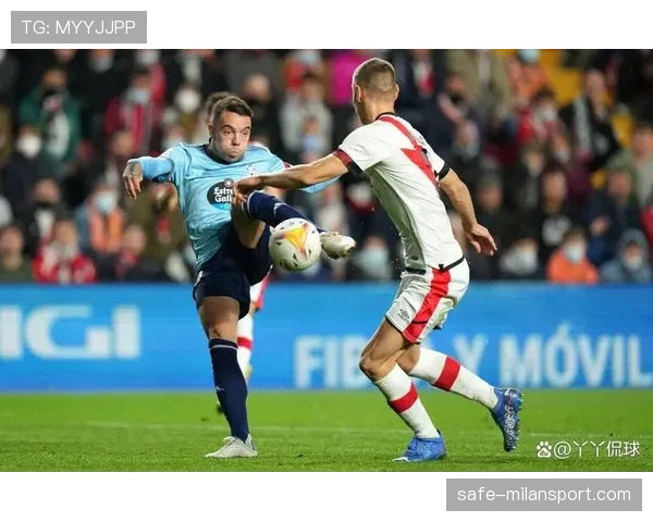 里昂中场组织持续低迷,近期联赛进攻效率呈现下滑趋势 里昂中场组织持续低迷,近期联赛进攻效率呈现下滑趋势
